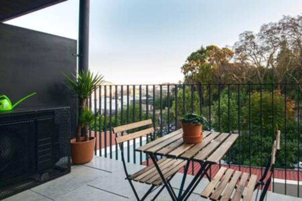 Stylish Apartment By Av. Da Liberdade Lisbon Exterior photo